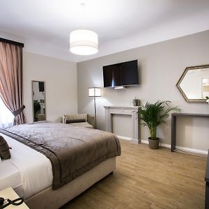 Chic & Town Luxury Rooms